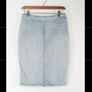 Aritzia The Castings denim skirt